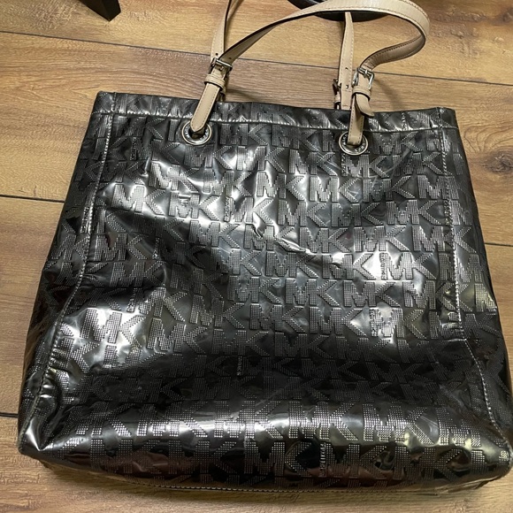 Womens Micheal Korz Large Shoulder Bag - Picture 4 of 10